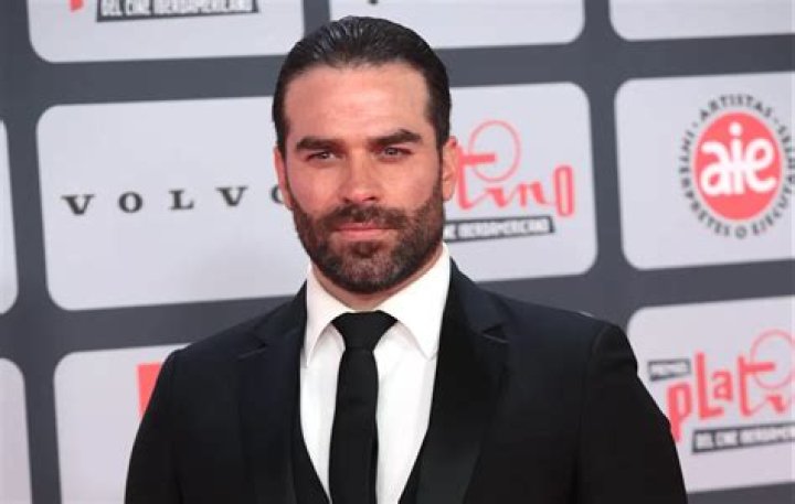 
Alejandro Nones Height, Weight, Net Worth, Age, Birthday, Wikipedia, Who, Nationality, Biography 