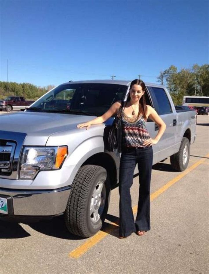 Jenny Pudavick Height, Weight, Net Worth, Age, Birthday, Wikipedia, Who, Nationality, Biography